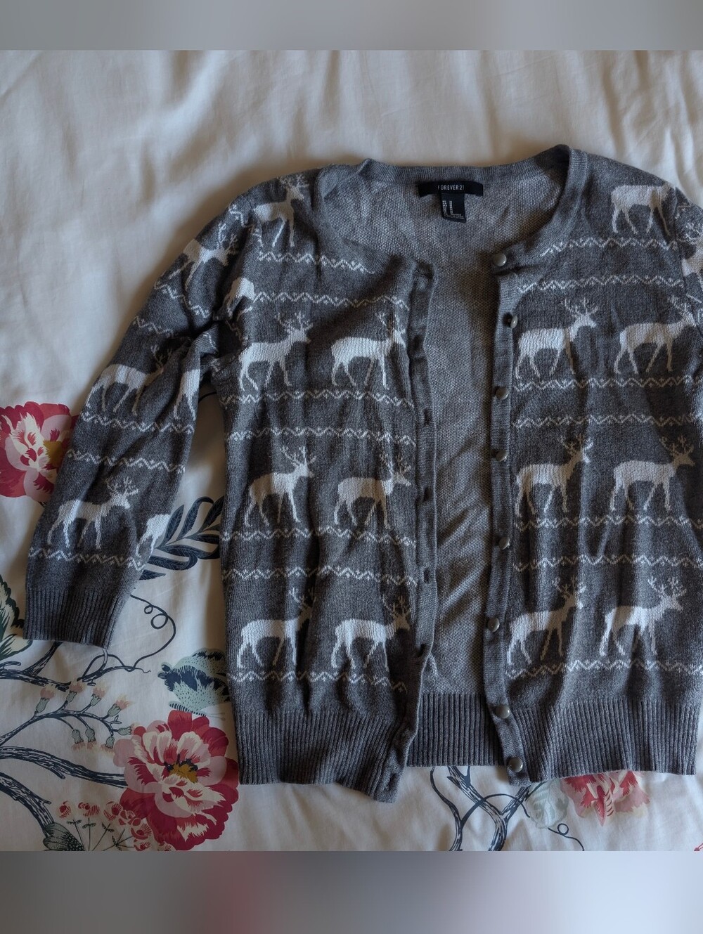 Forever 21 Women's Gray Reindeer Pattern Cardigan Sweater